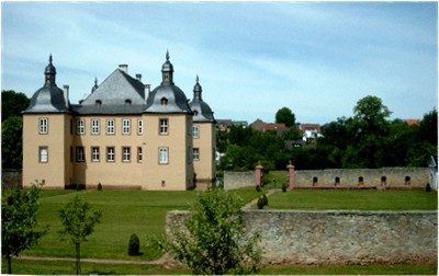 kreis euskirchen, nordeifel, mechernich, eicks, wasserburg, burg, architektur, geschichte