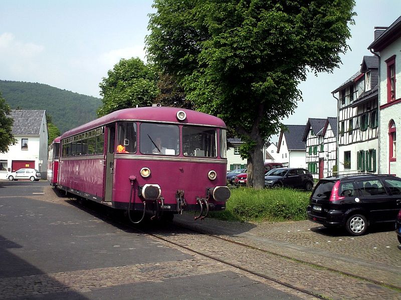 Schienenbusfahrten mit der Oleftalbahn im Nationalpark Eifel