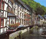Um die Perlenbachtalsperre nach Monschau
