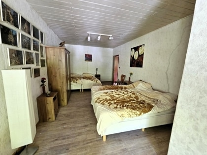 Besondere Immobilie: Das Schweizerhaus in einmalige Alleinlage mit Weitblick