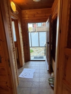 Gem�tliches Holzblockhaus-Bungalow mit besonderem Wohnambiente & idyllischem Garten (Baugrundst�ck)