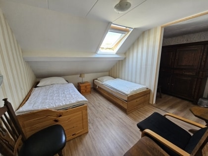 Ger�umiges Wohnhaus (derzeit Ferienhaus) mit Scheune und Garage in sch�ner Lage zwischen Eifel/Mosel